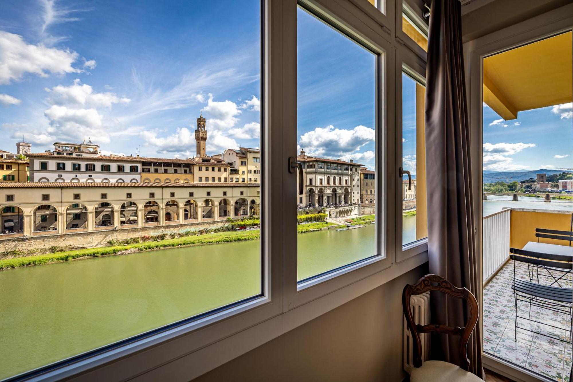 Appartement Yd Balcony On Pontevecchio View à Florence Extérieur photo